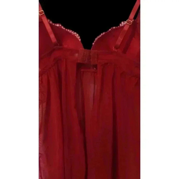 Beautiful Red Nightwear By Daisy Fuentes - Picture 4 of 7